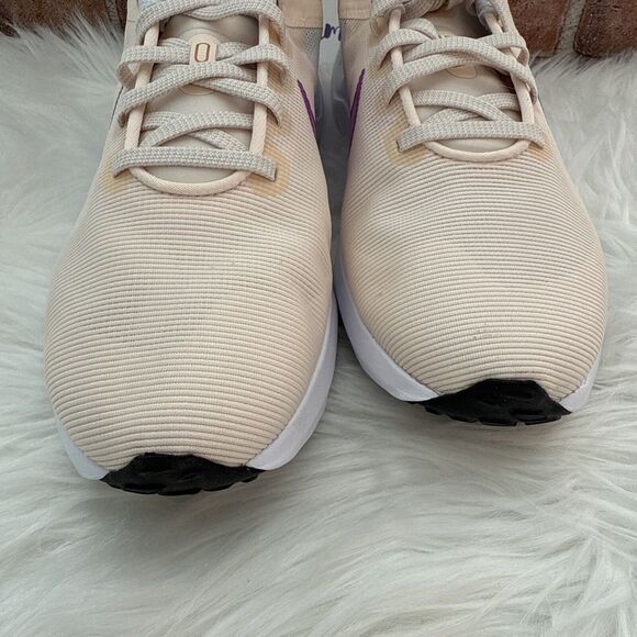 Nike Downshifter 12 Women's Size 10 Guava lightweight Running Shoes - Picture 7 of 8